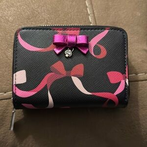 ♠️Kate Spade small wallet♠️